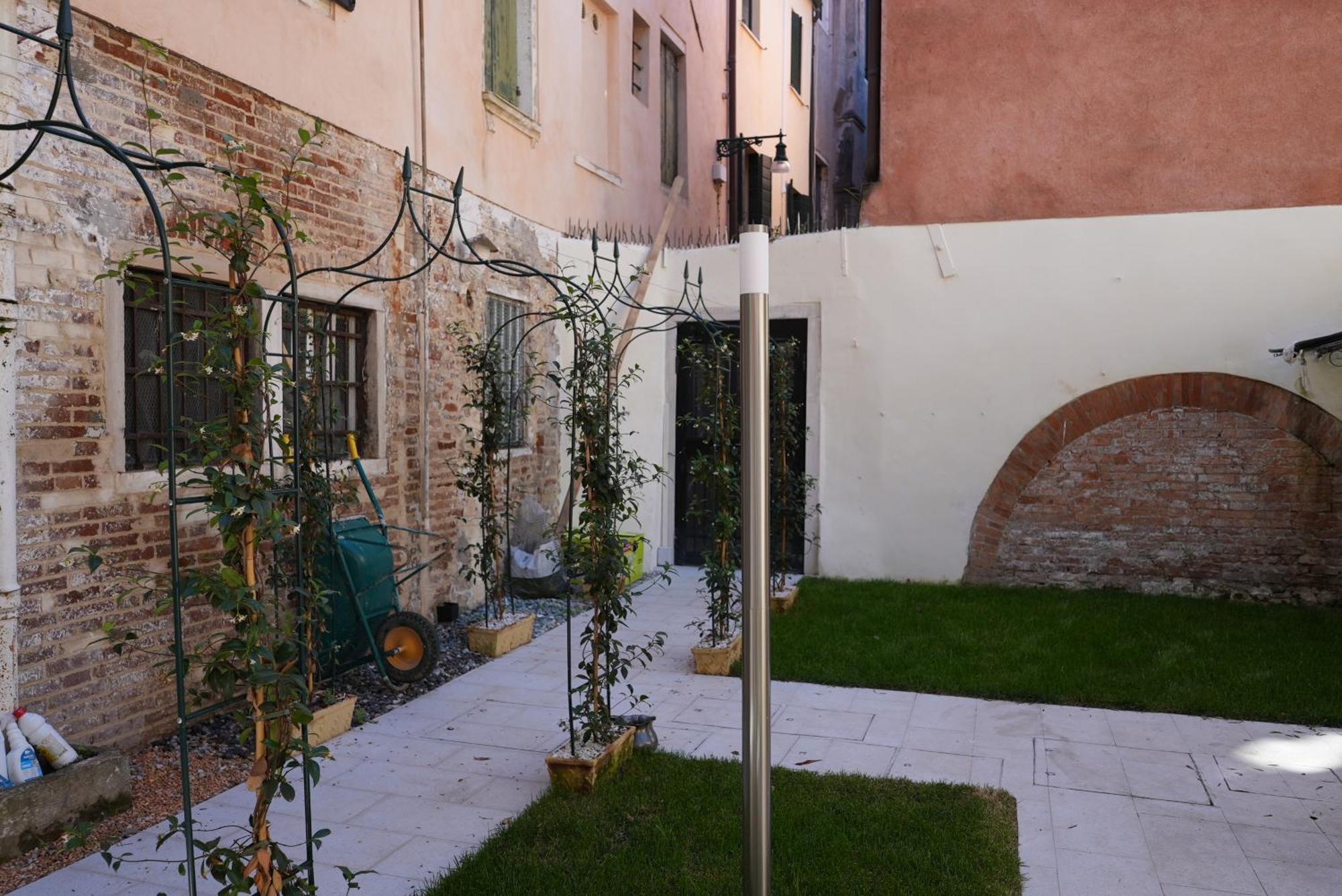 Qn Apartments Venice Exterior photo